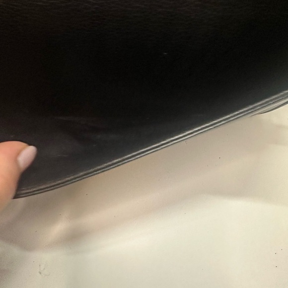 Gianni Versace Black Leather Bag - Picture 4 of 9